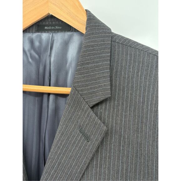 Michael Kors Blazer Sport Coat Men Size 46 R Gray Striped Double Vented - Picture 1 of 10